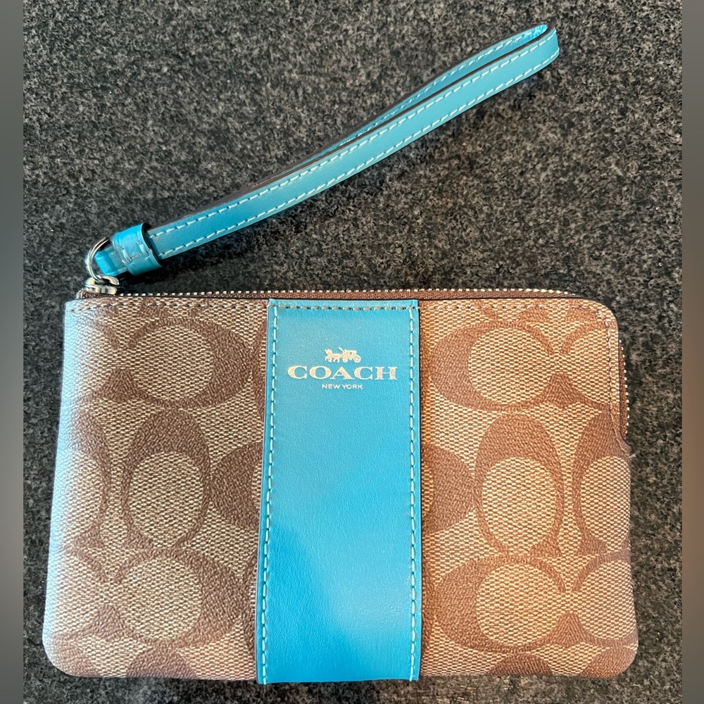 Coach Wristlet Handbag Purse